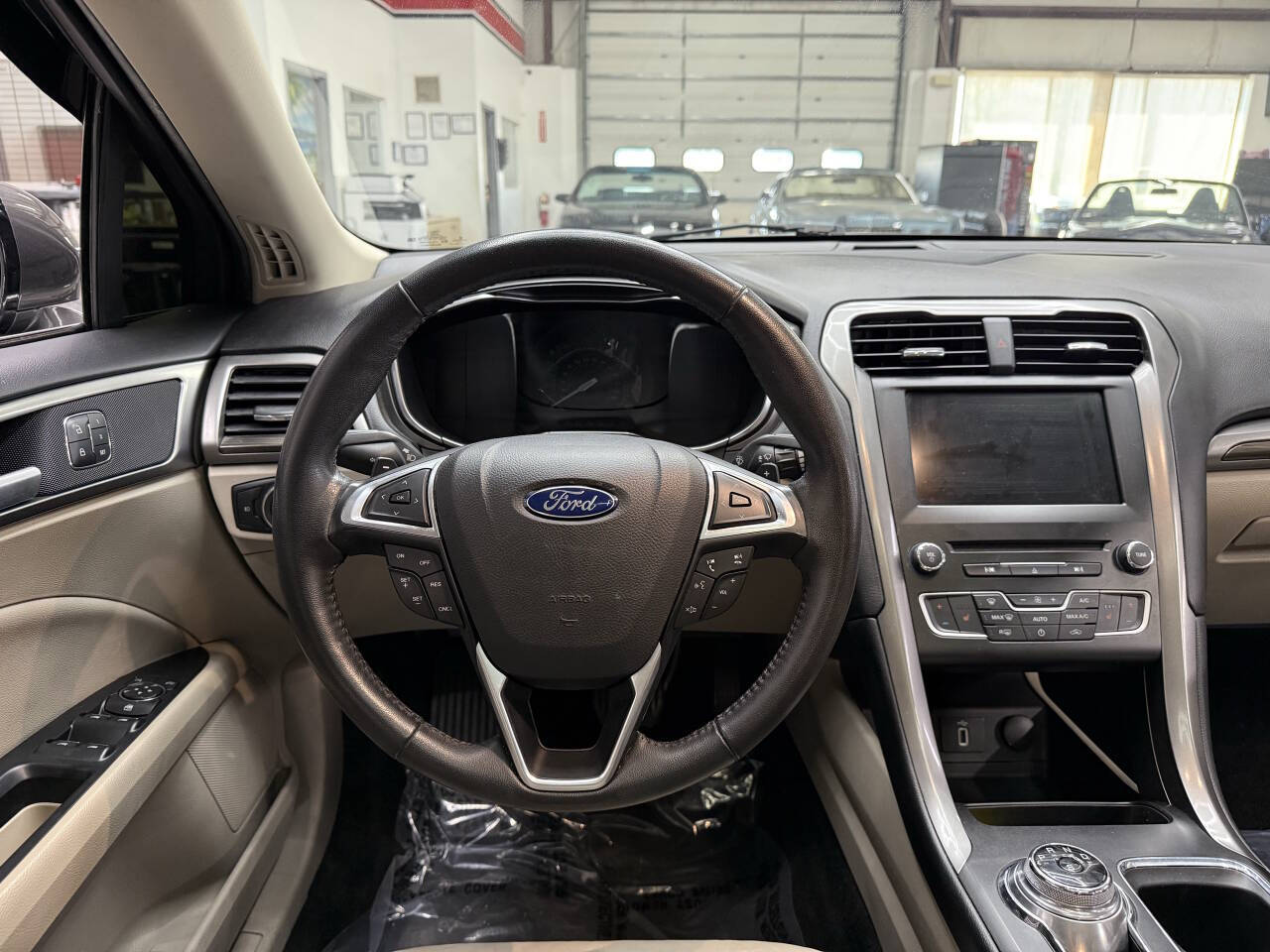 Vehicle image 20