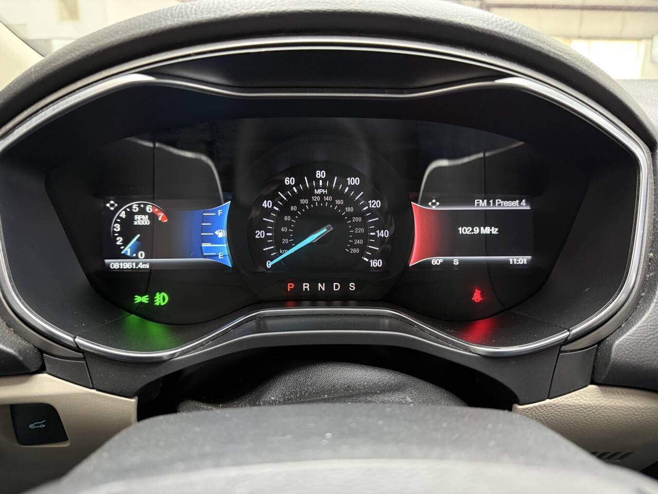 Vehicle image 24
