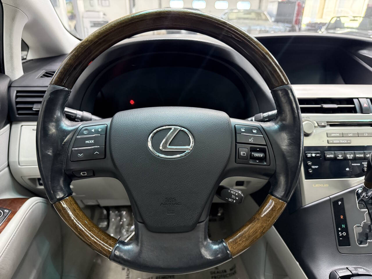 Vehicle image 21