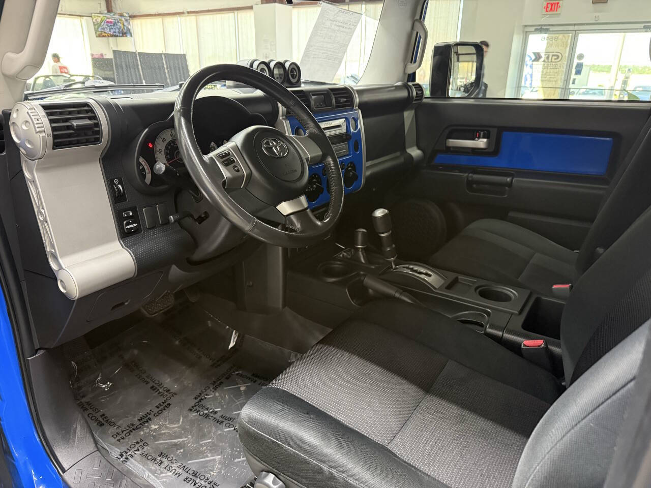 Vehicle image 18
