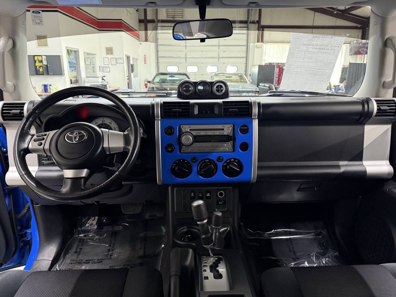 Vehicle image 19