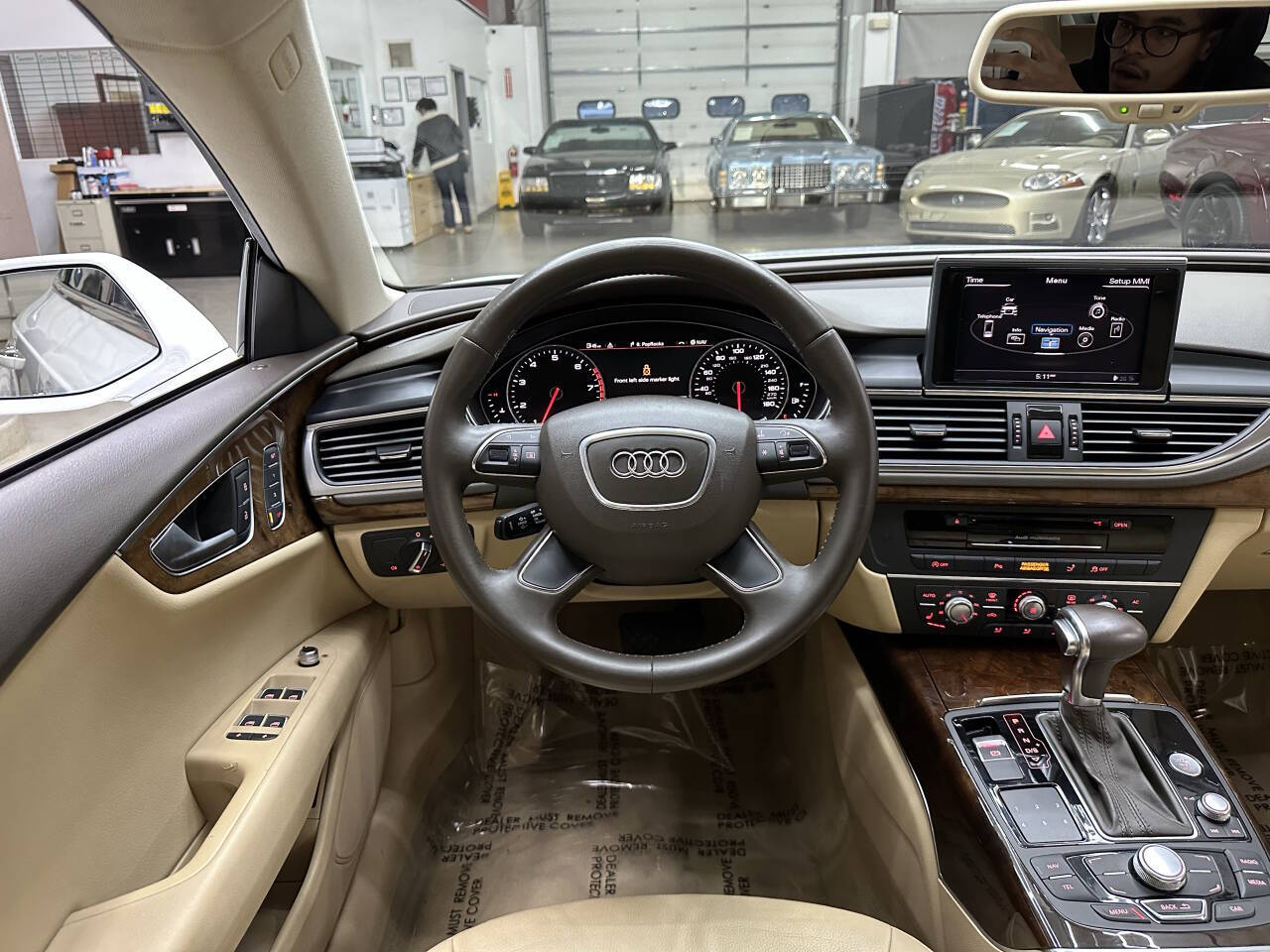 Vehicle image 18