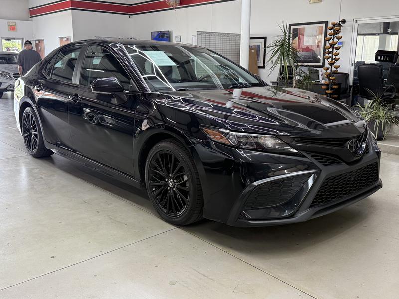2022 TOYOTA CAMRY SE
