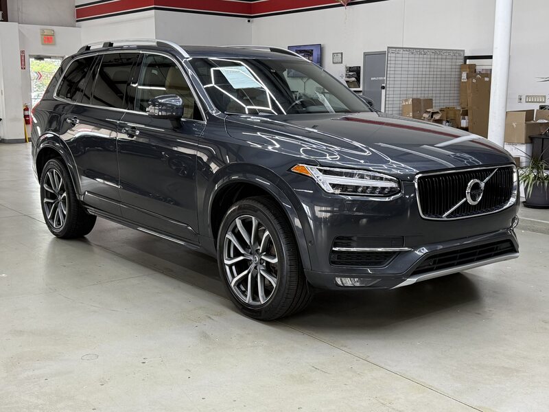 2016 VOLVO XC90