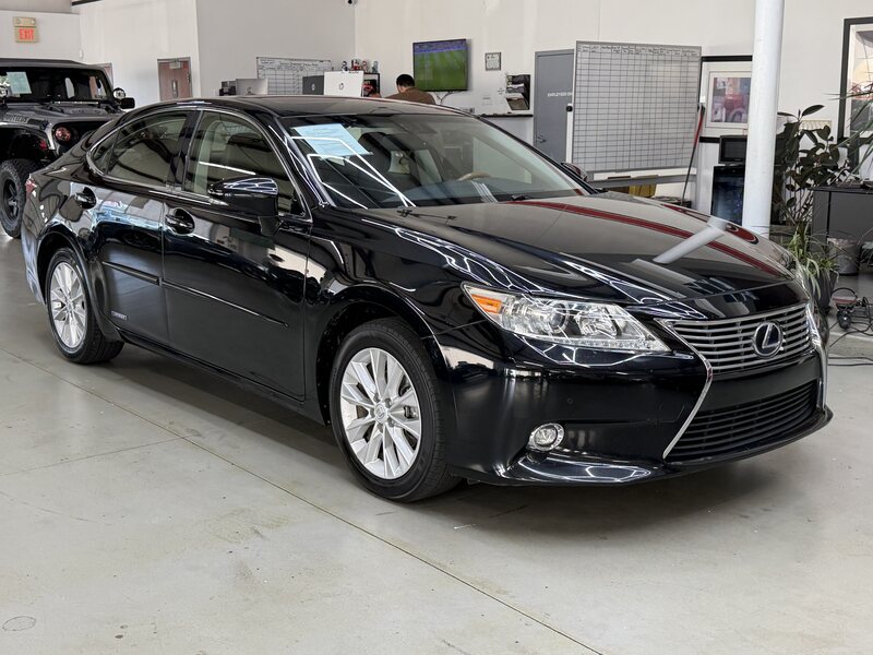 2015 LEXUS ES