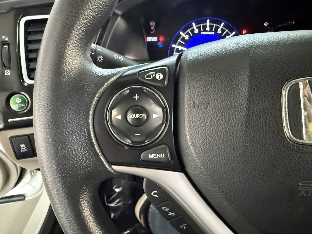 Vehicle image 22