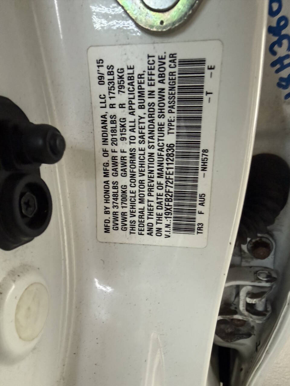 Vehicle image 30