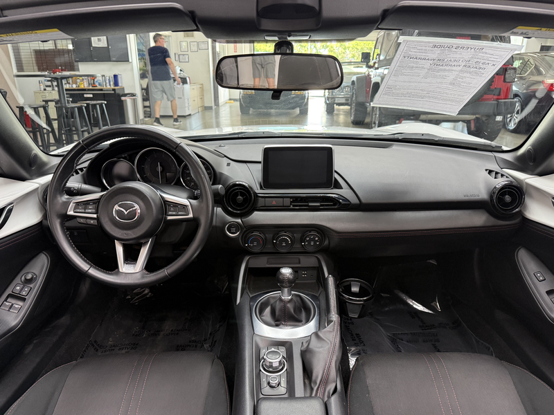 Vehicle image 22