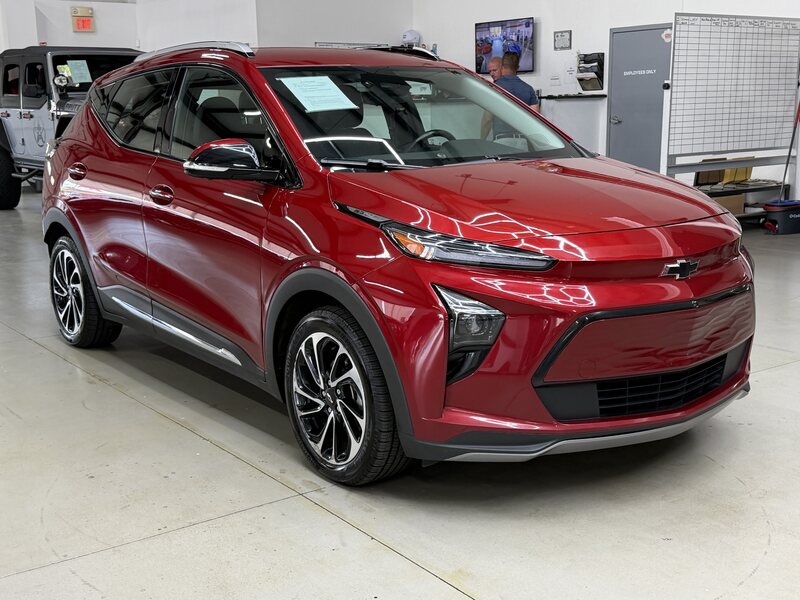 2023 CHEVROLET BOLT EUV