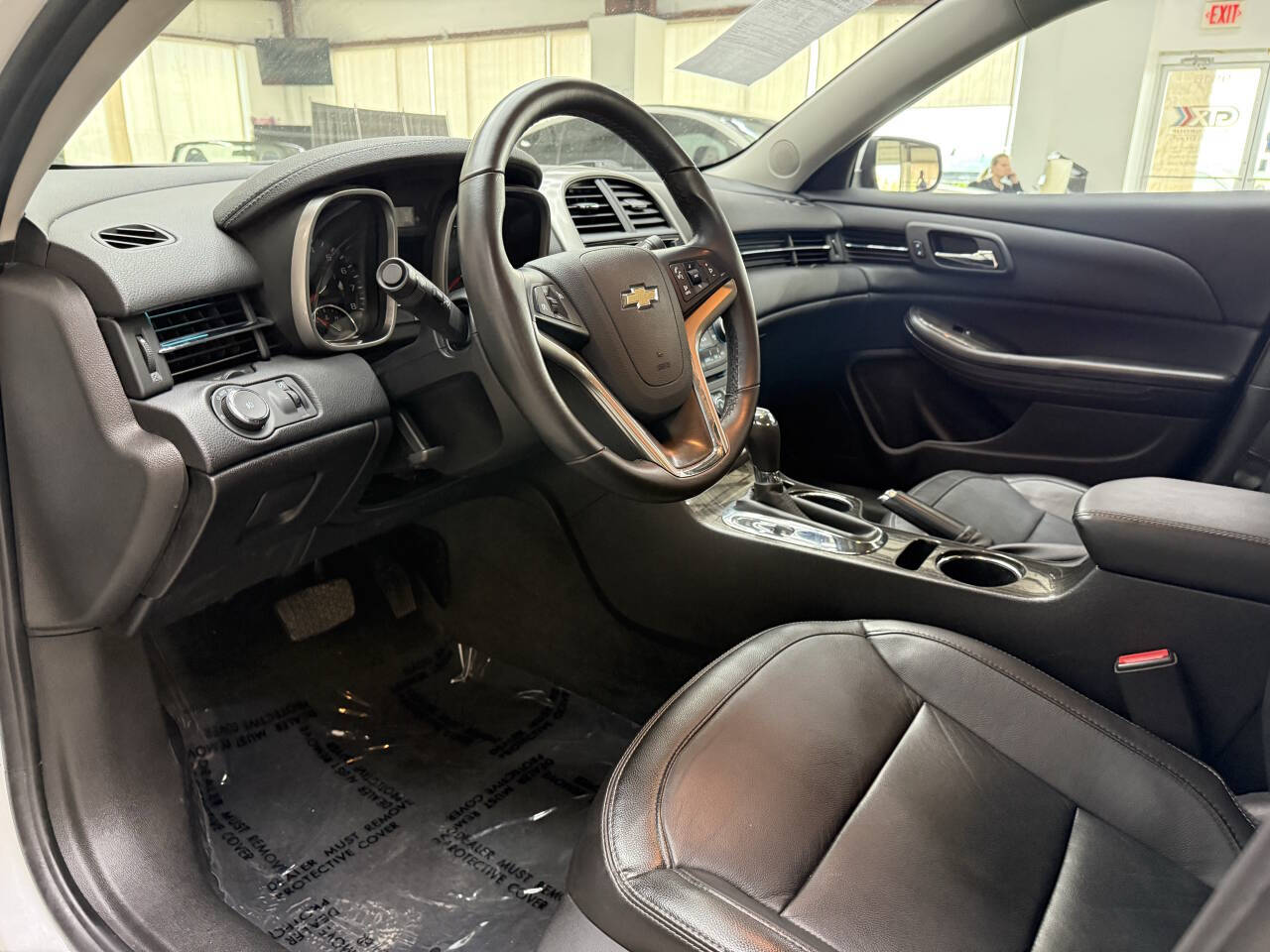 Vehicle image 18