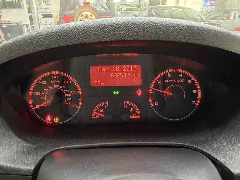 Vehicle image 18