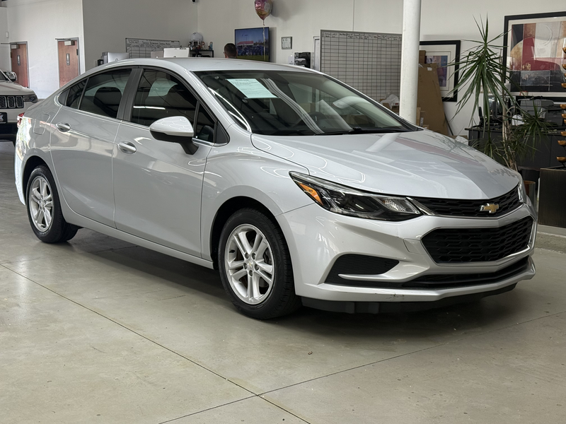 2017 CHEVROLET CRUZE