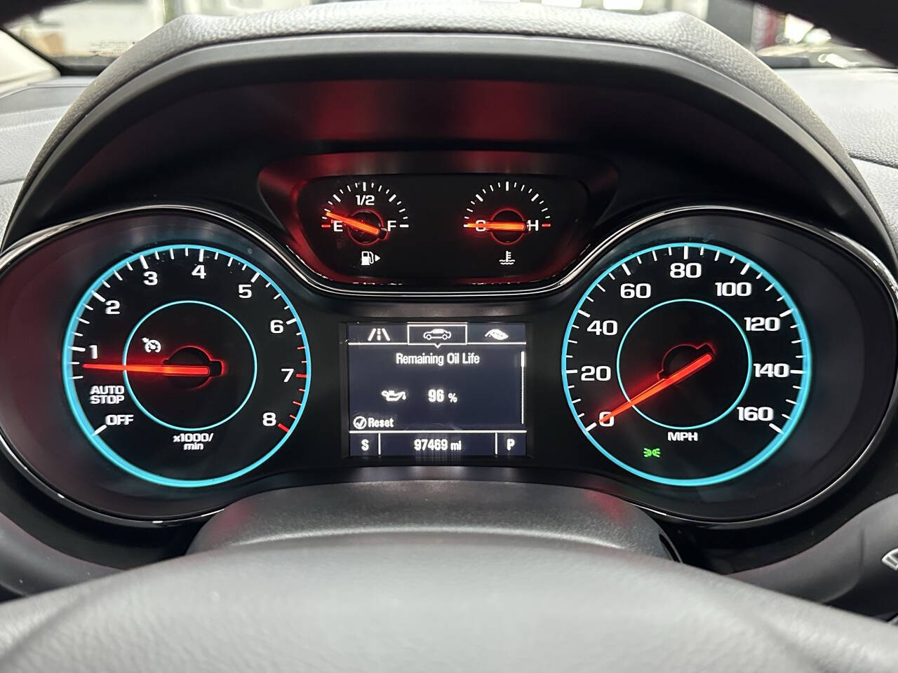 Vehicle image 22