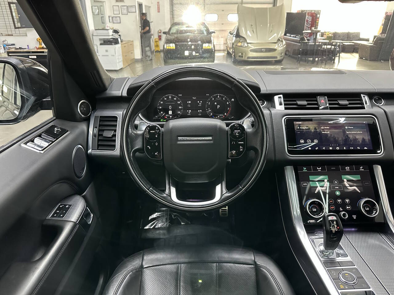 Vehicle image 18