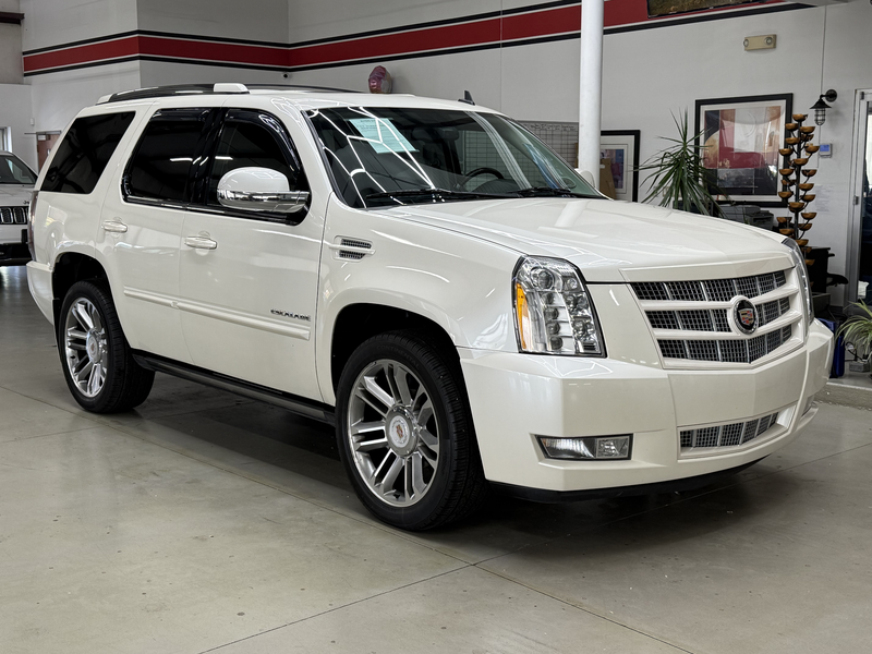 2014 CADILLAC ESCALADE
