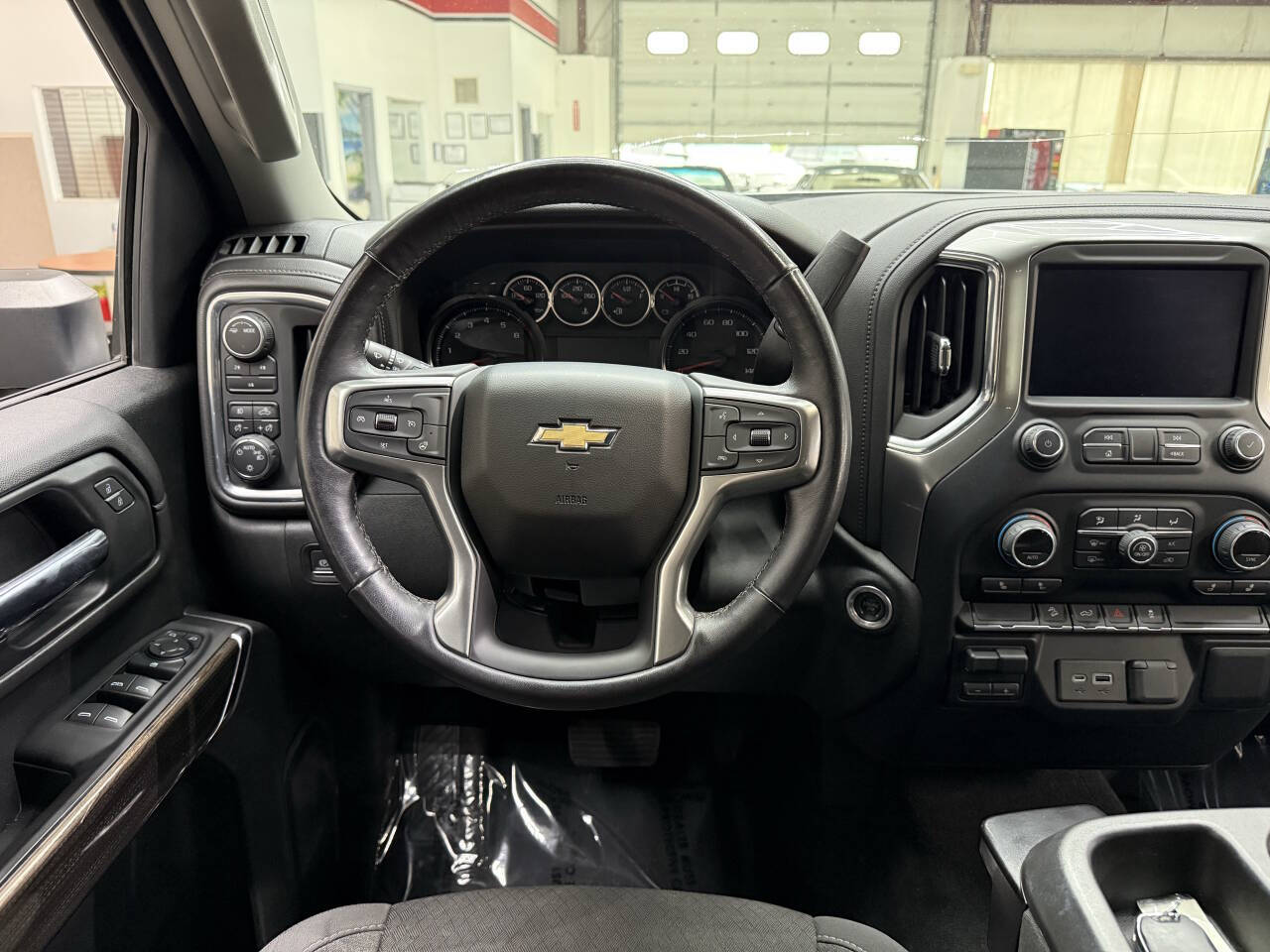 Vehicle image 20