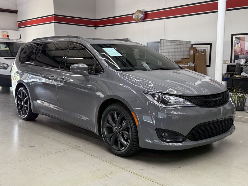 2020 CHRYSLER PACIFICA