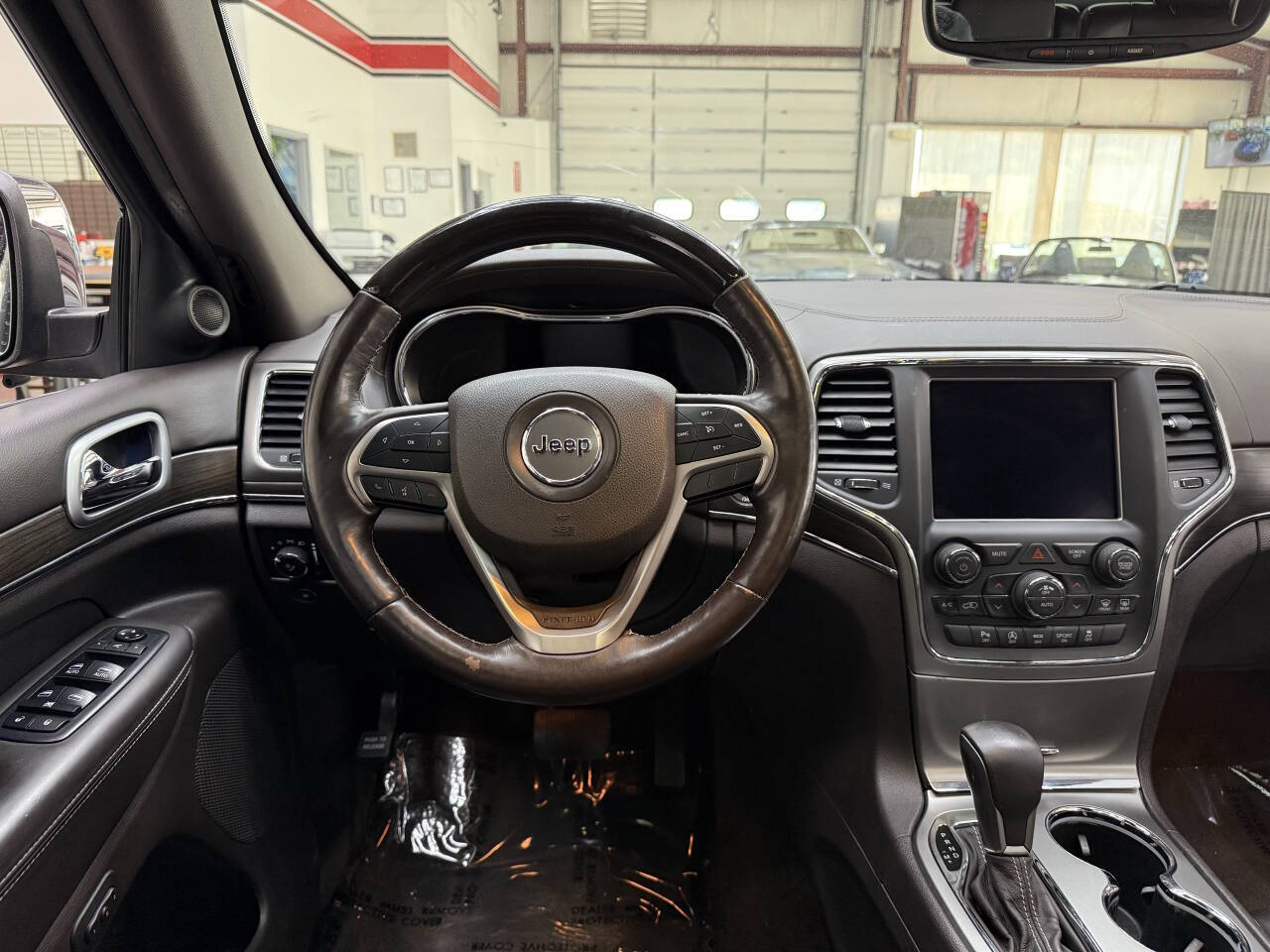 Vehicle image 20
