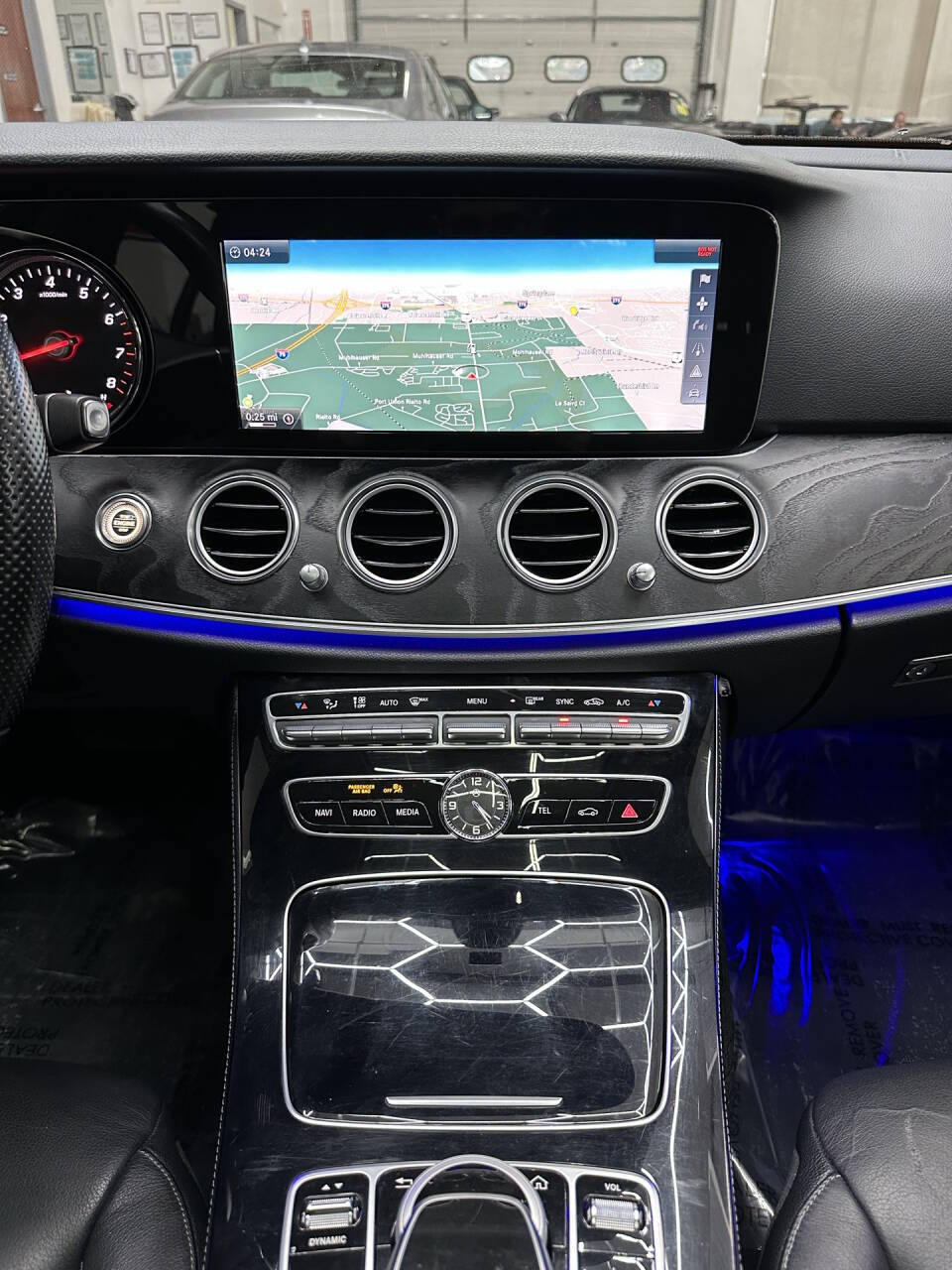 2017 Mercedes-Benz E-Class E400 - Photo 30