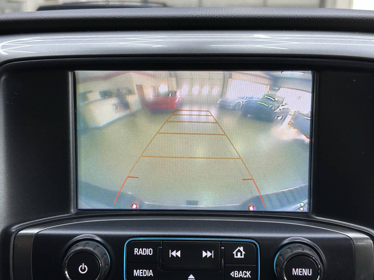 Vehicle image 25