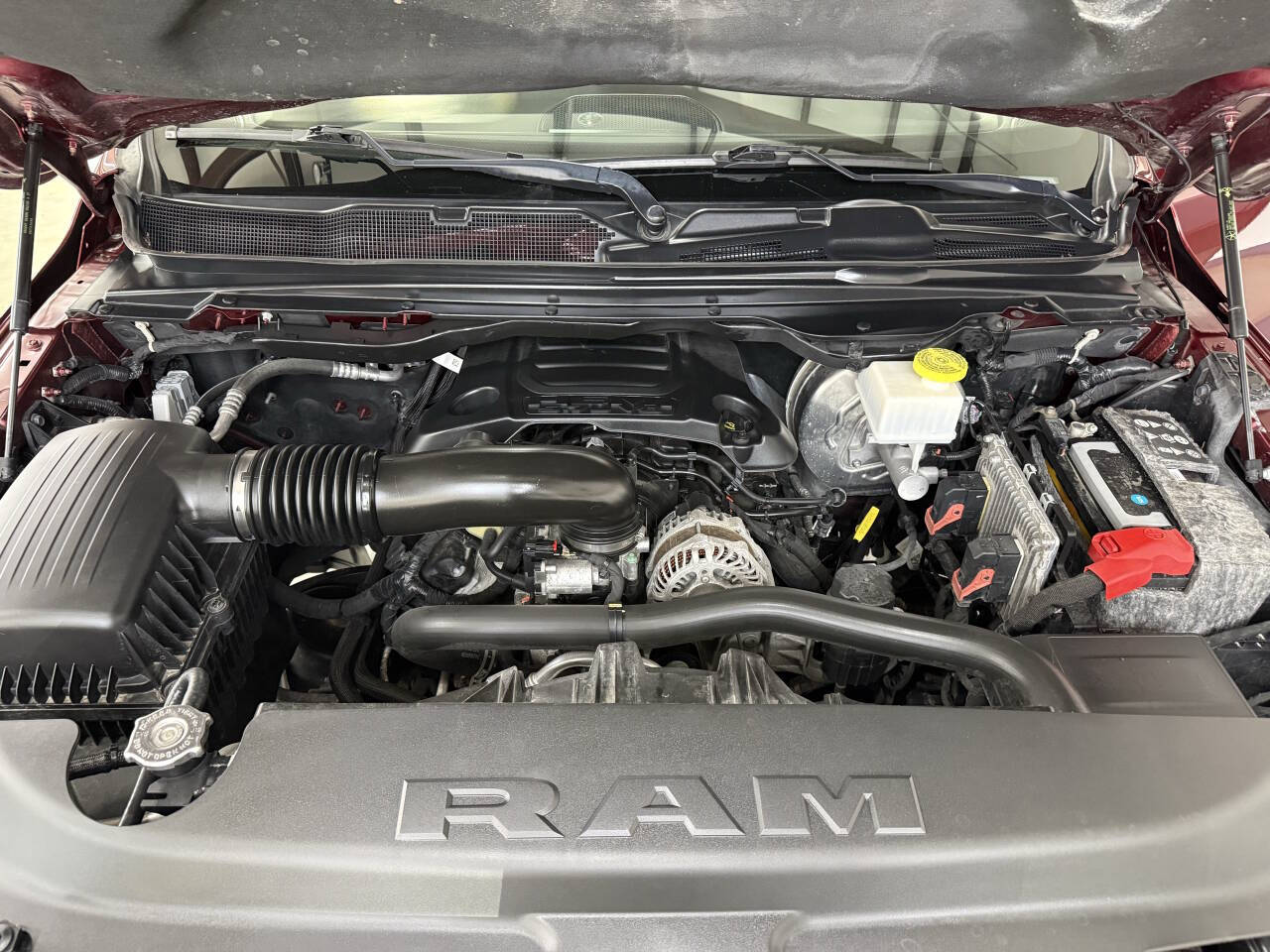 Vehicle image 6