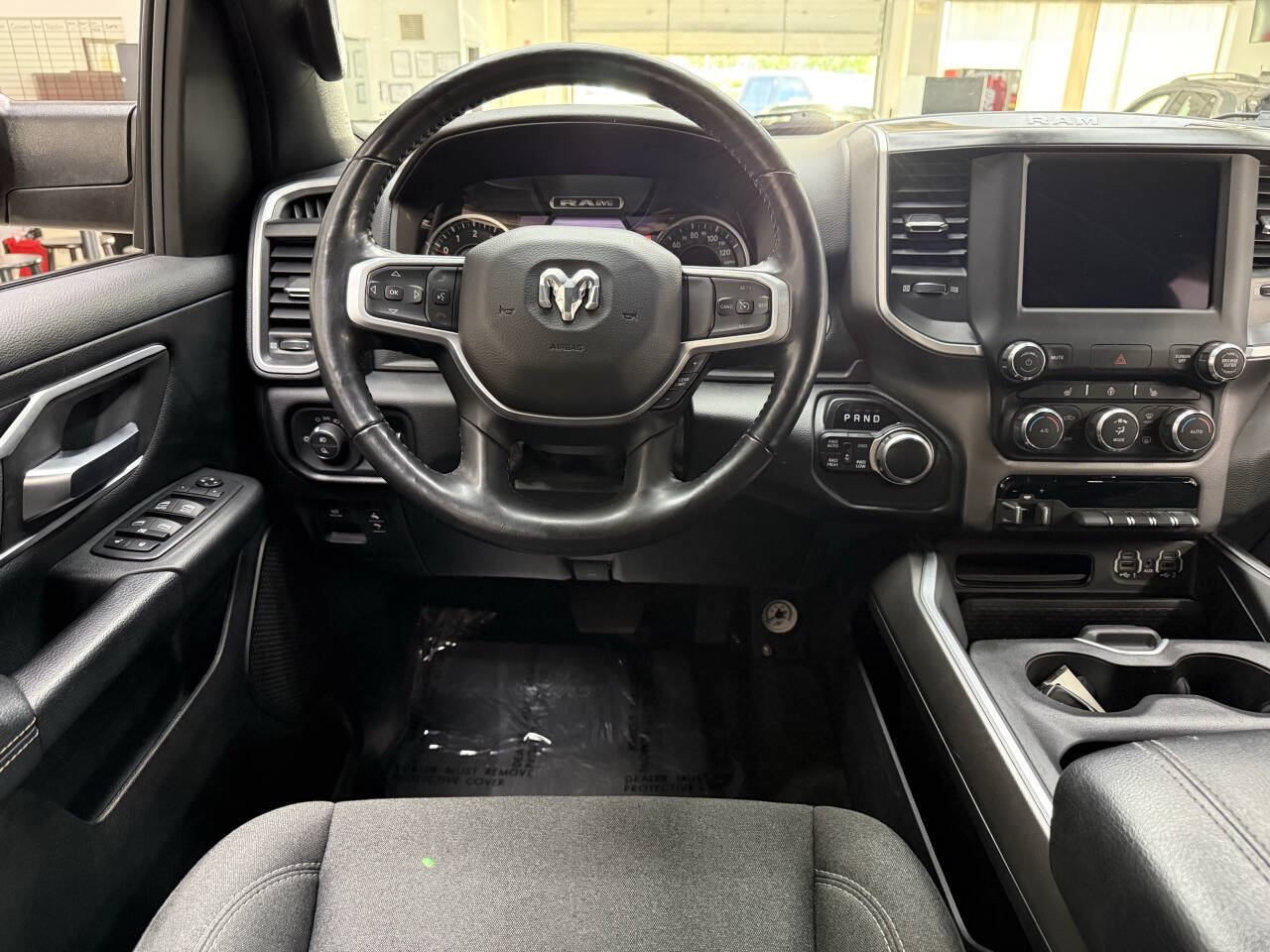 Vehicle image 20