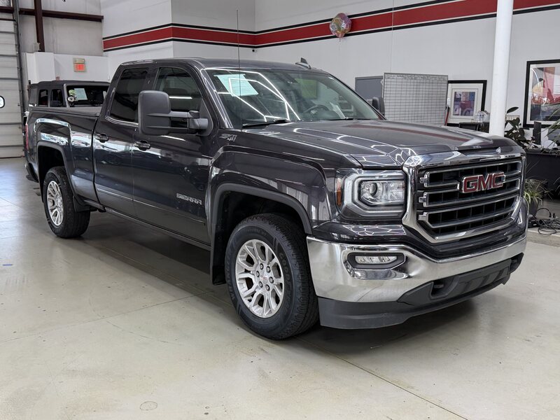 2016 GMC SIERRA