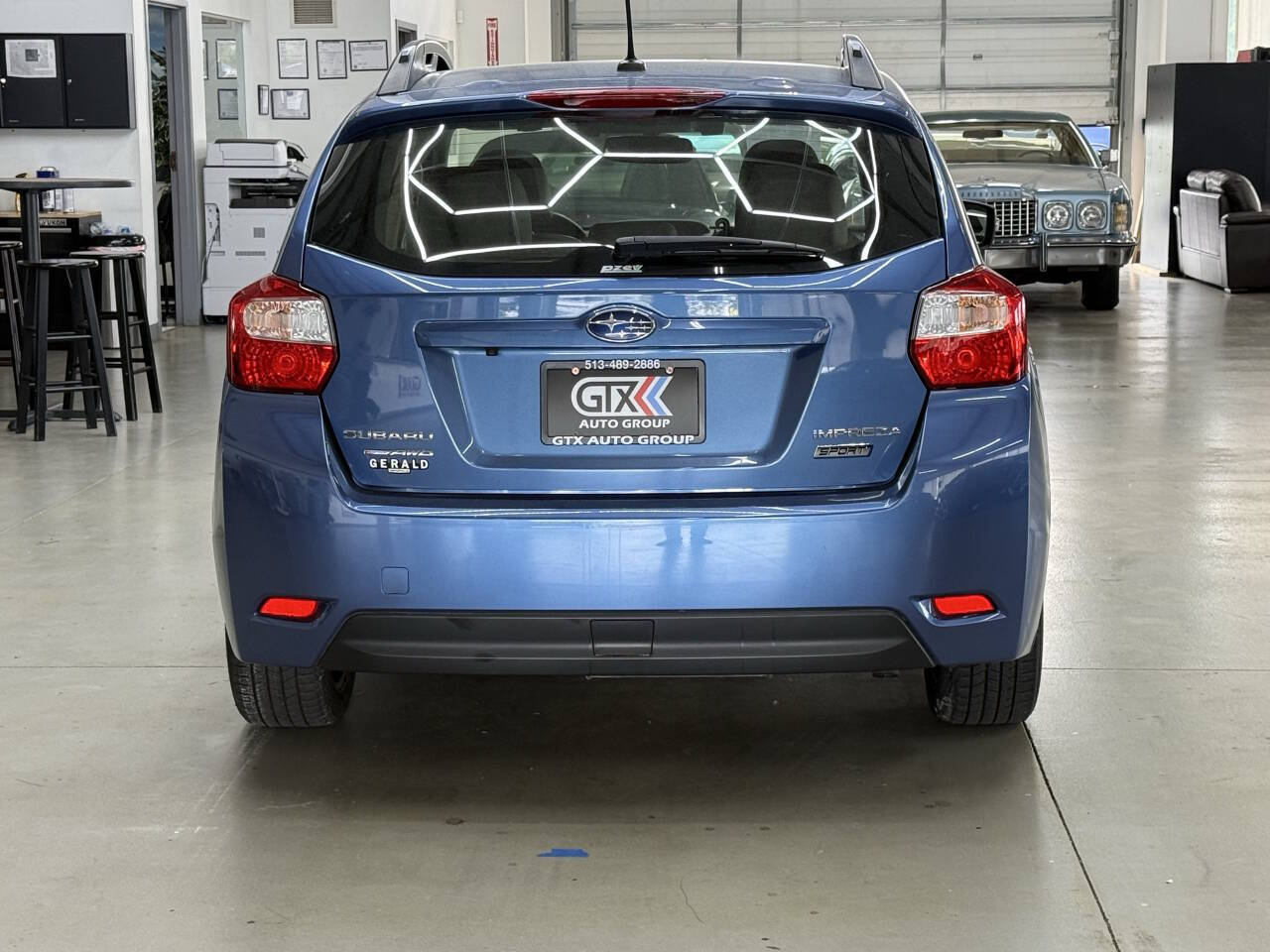 Vehicle image 5