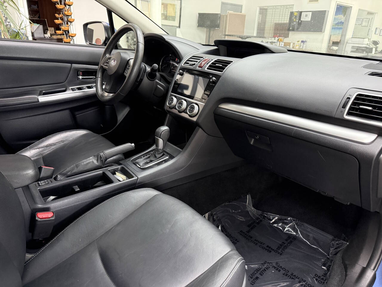 Vehicle image 17