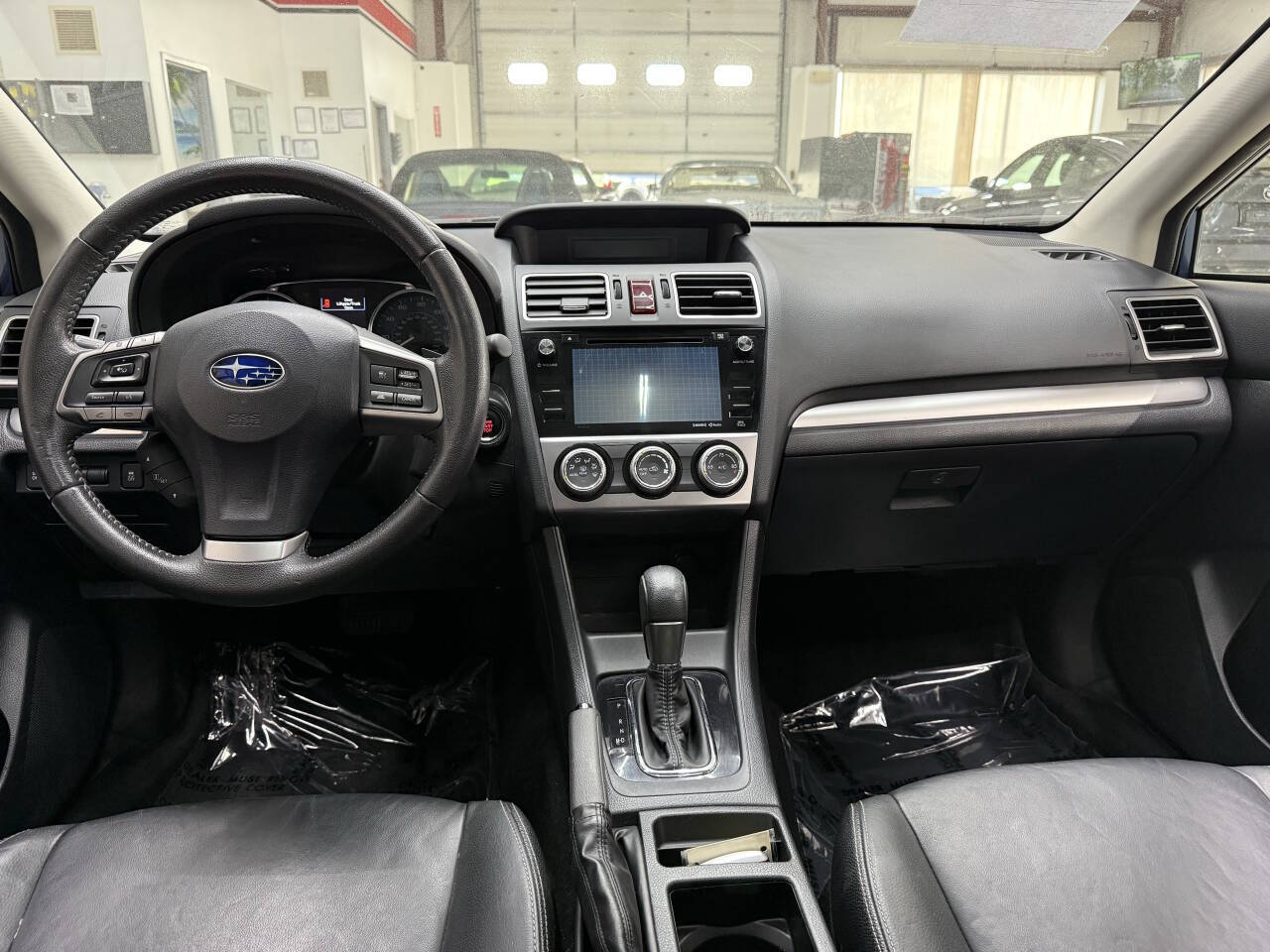 Vehicle image 19