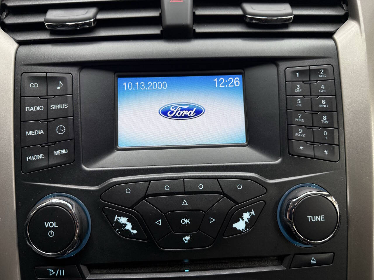 Vehicle image 27