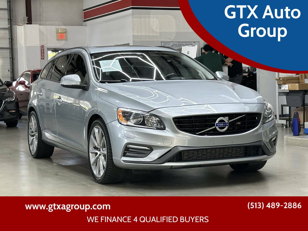 2018 VOLVO V60