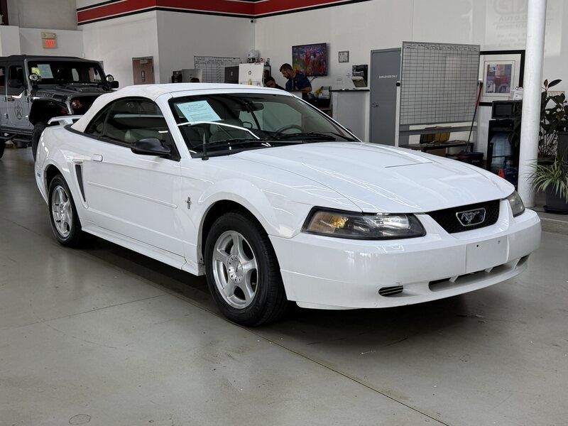 2003 FORD MUSTANG