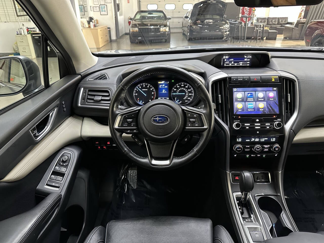 Vehicle image 21