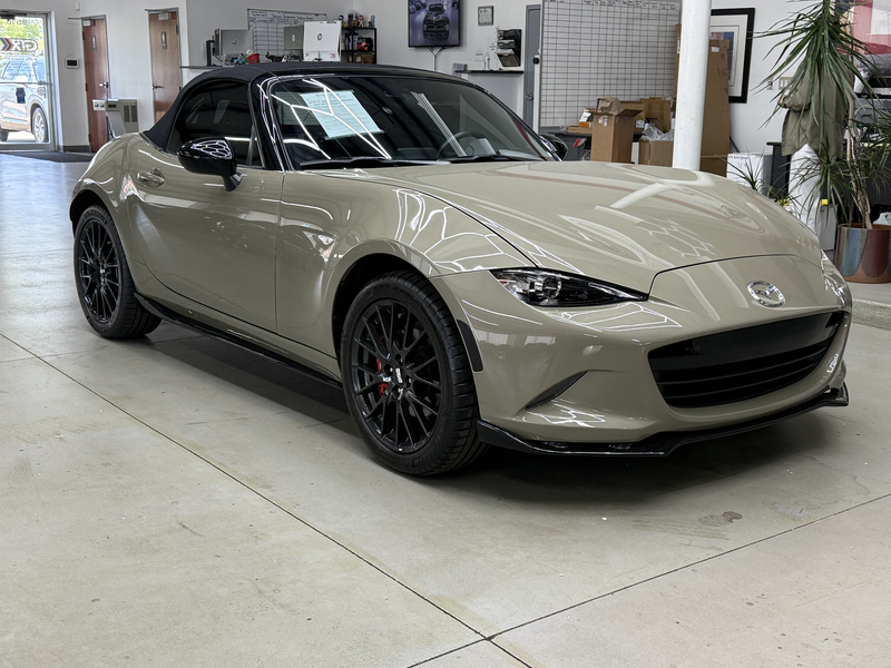 2023 MAZDA MX-5 MIATA