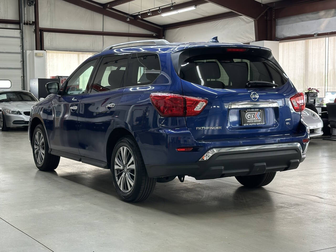 Vehicle image 3