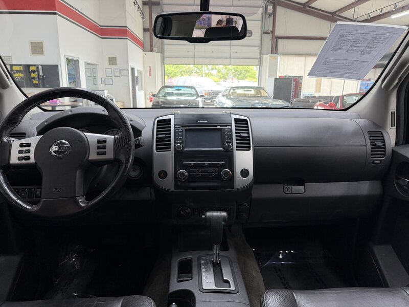 Vehicle image 18