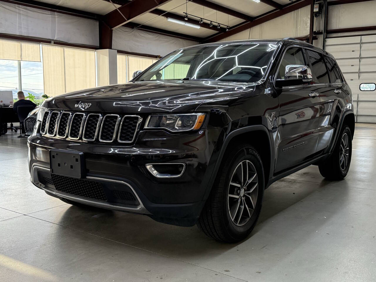 Vehicle image 3