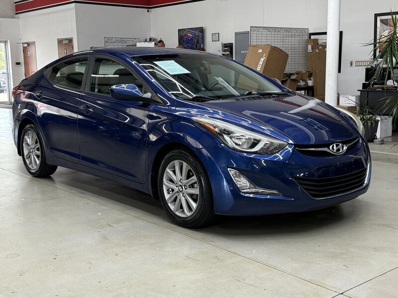 2016 HYUNDAI ELANTRA