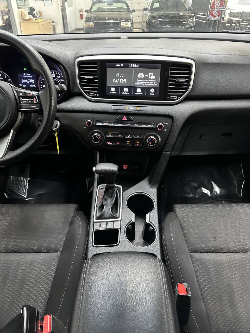 Vehicle image 25