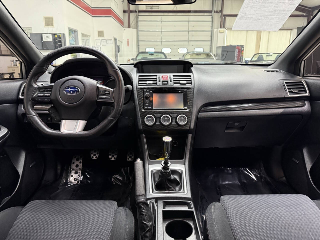 Vehicle image 18