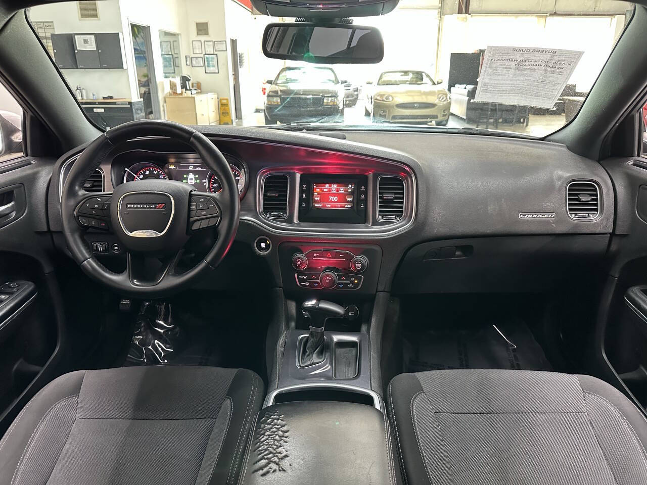 Vehicle image 17