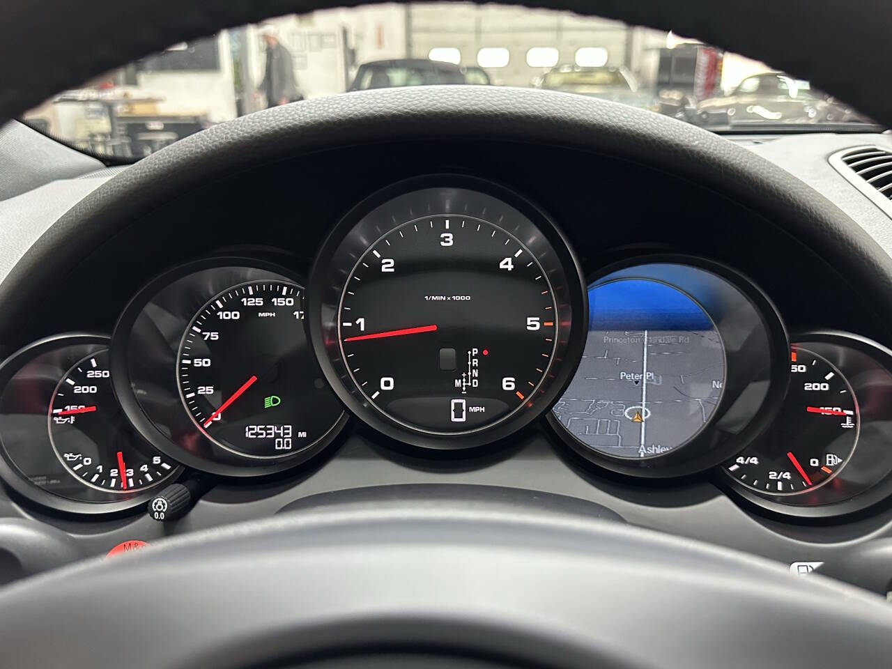 Vehicle image 22