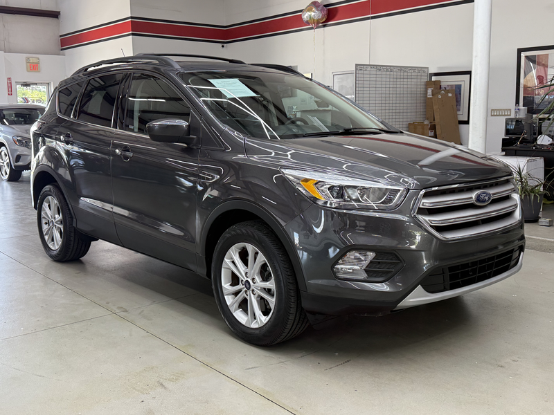 2018 FORD ESCAPE SEL