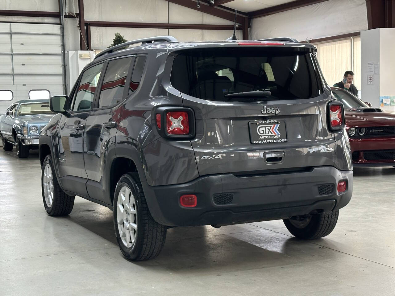Vehicle image 3
