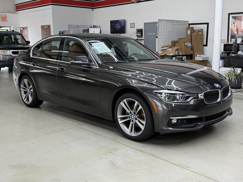 2018 BMW 330 XI